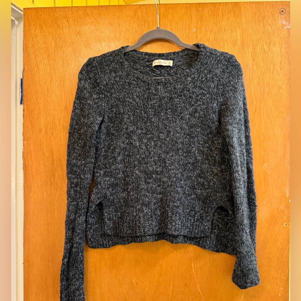 Abercrombie and Fitch wool blend women’s sweater